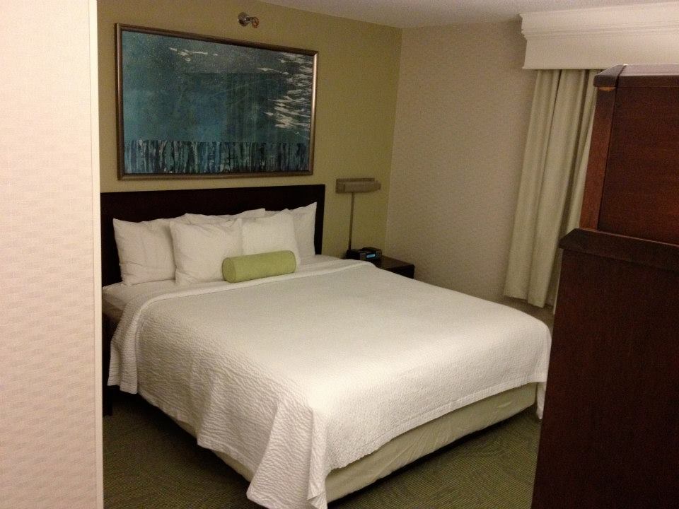 Hotel night